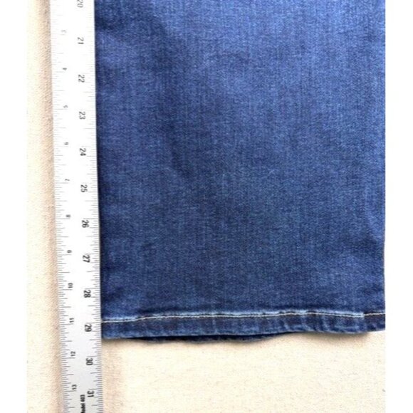 Judy Blue Women's Straight Fit Jeans 20W Dark Wash Stretch Denim Stylish - Picture 8 of 11